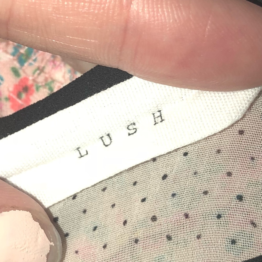 Lush Tank Top - Picture 3 of 6